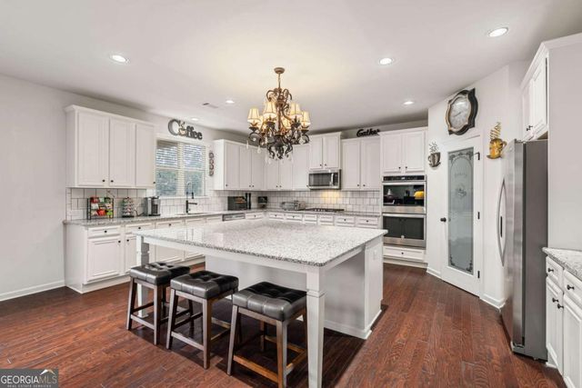 7905 Brewton Creek Drive, Cumming, GA 30028