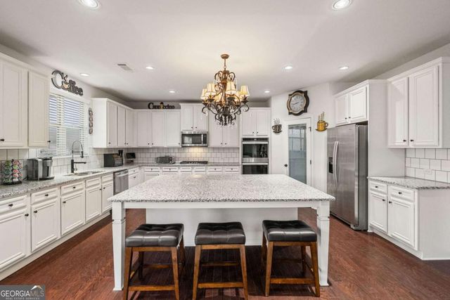 7905 Brewton Creek Drive, Cumming, GA 30028