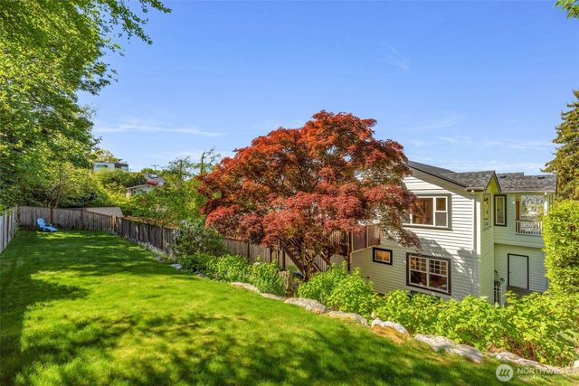 801 W Barrett Street, Seattle, WA 98119