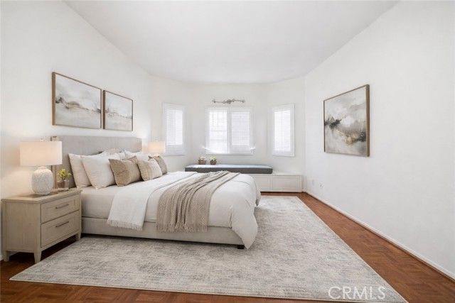 1338 Amherst 102, Los Angeles, CA 90025