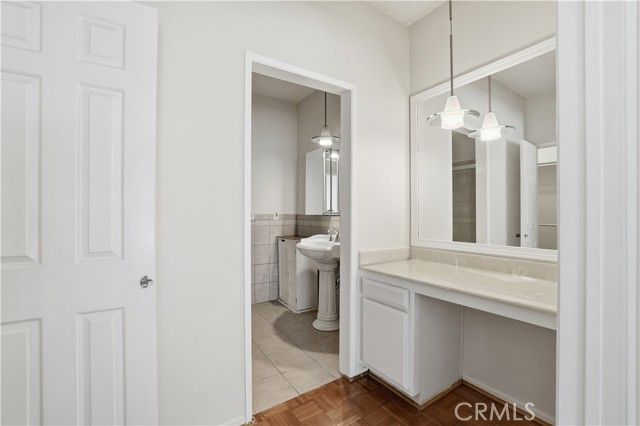 1338 Amherst 102, Los Angeles, CA 90025