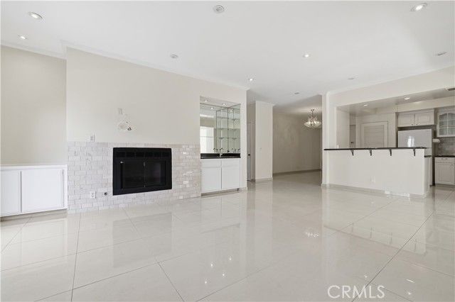 1338 Amherst 102, Los Angeles, CA 90025