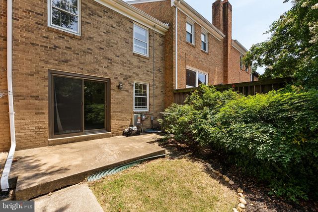 1306 COMMONWEALTH AVE, Alexandria, VA 22301