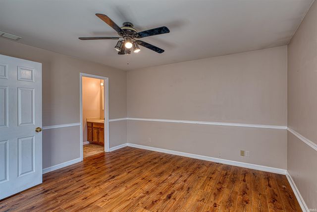 5830 Oak Ridge Drive, Evansville, IN 47711