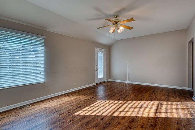 5830 Oak Ridge Drive, Evansville, IN 47711