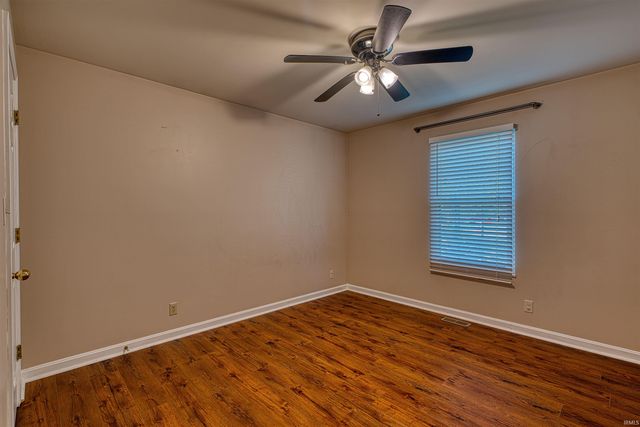 5830 Oak Ridge Drive, Evansville, IN 47711