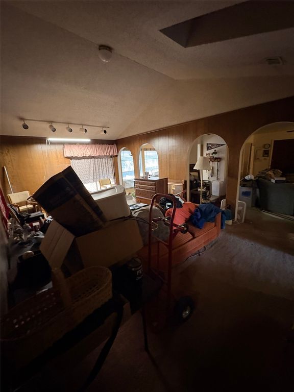 321 Quail Creek Drive, Crowley, TX 76036 — photo 5