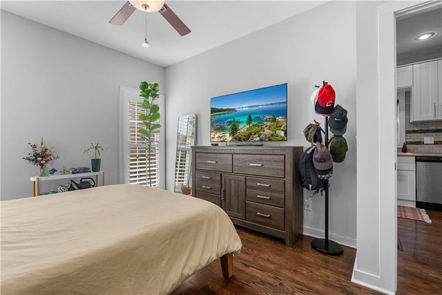 2509 TRACY Avenue, Kansas City, MO 64108