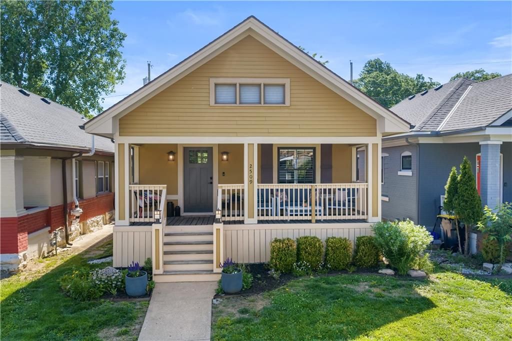 2509 TRACY Avenue, Kansas City, MO 64108