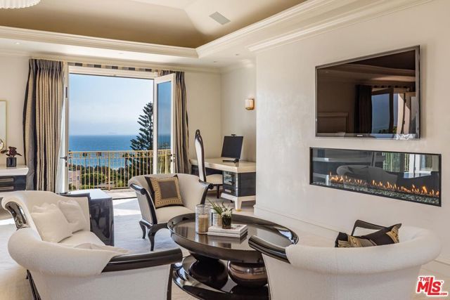 6051 Philip Avenue, Malibu, CA 90265