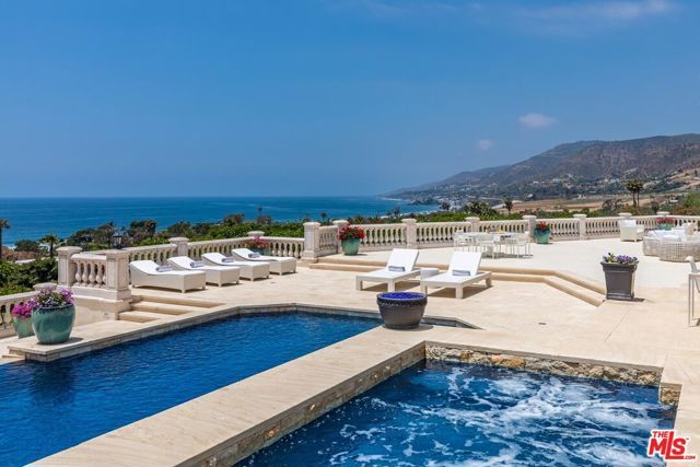 6051 Philip Avenue, Malibu, CA 90265