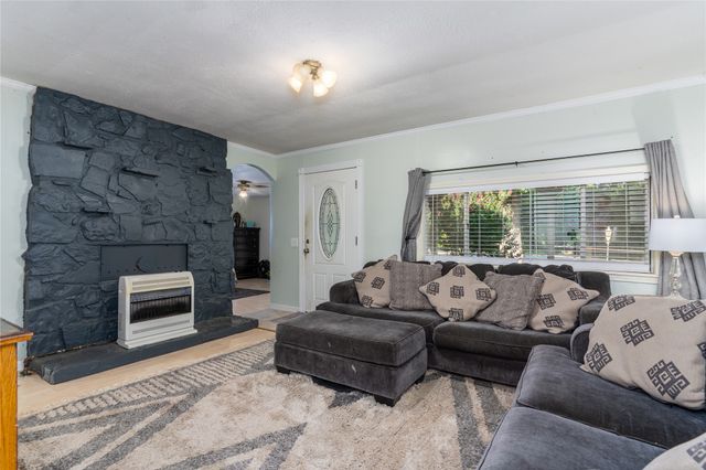 15380 S 177th West Avenue, Kellyville, OK 74039