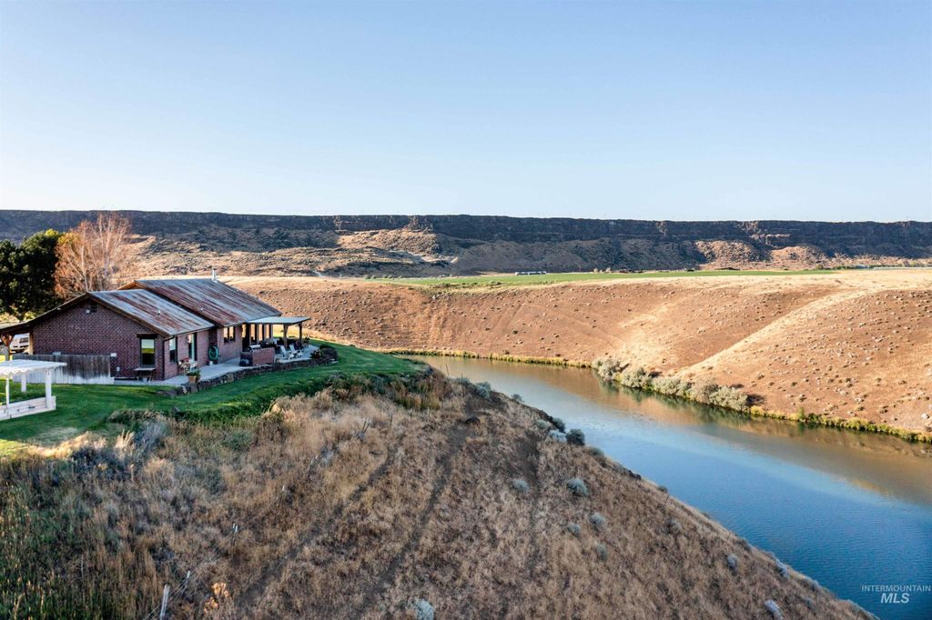 14400 E. Shoestring Rd., Bliss, ID 83314 photo 3