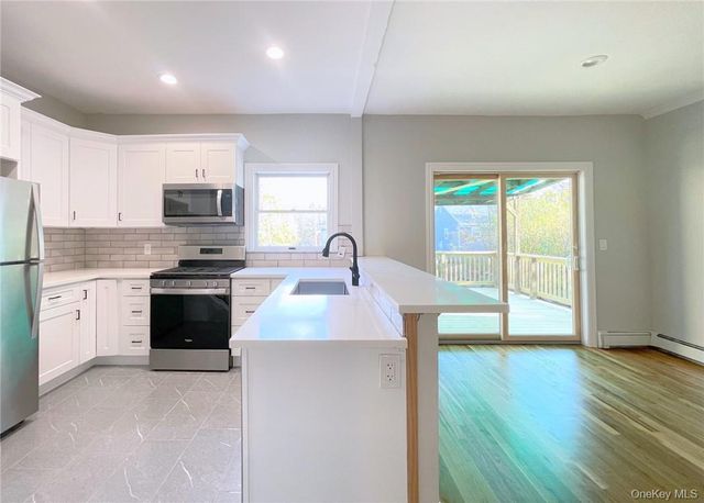 829 W Boston Post Road 3, Mamaroneck, NY 10543