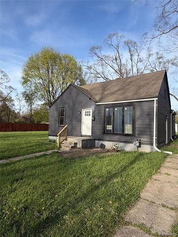 19294 Houghton Street, Detroit, MI 48219