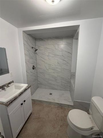 19294 Houghton Street, Detroit, MI 48219