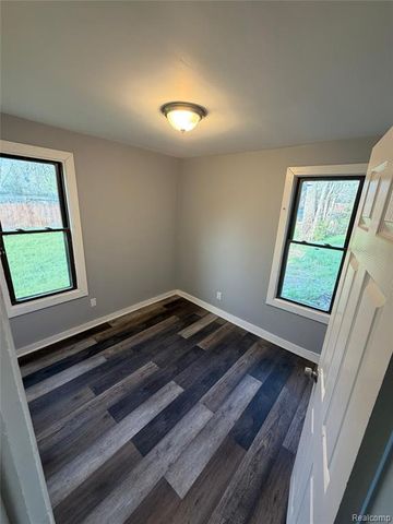 19294 Houghton Street, Detroit, MI 48219