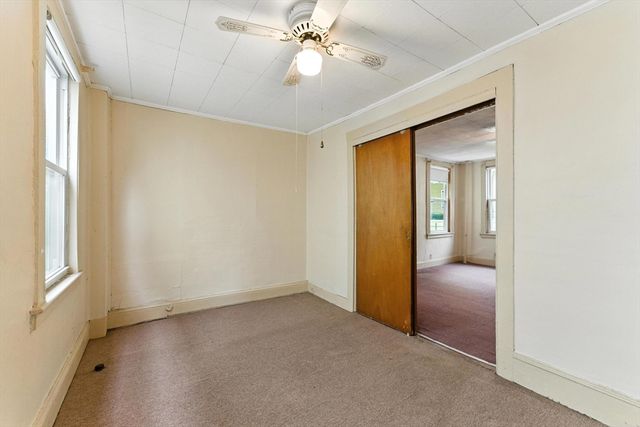 112 Grape St, Chicopee, MA 01013