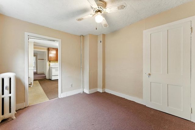112 Grape St, Chicopee, MA 01013