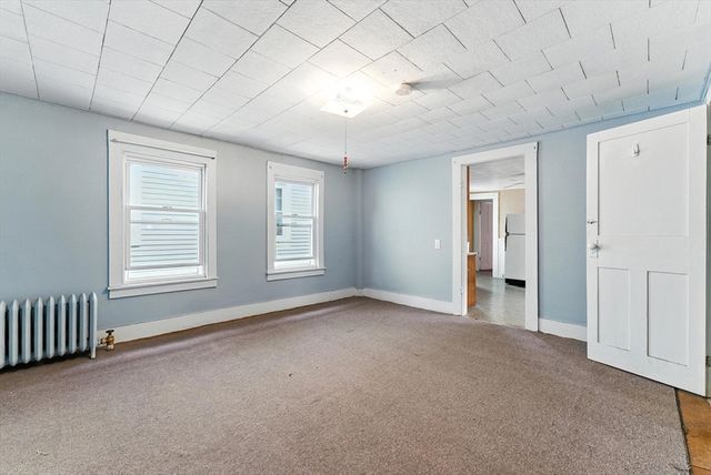 112 Grape St, Chicopee, MA 01013