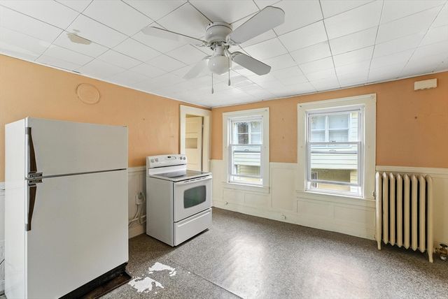 112 Grape St, Chicopee, MA 01013