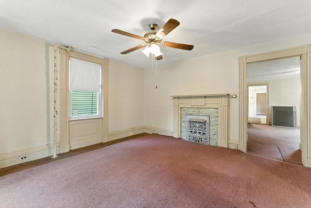 112 Grape St, Chicopee, MA 01013