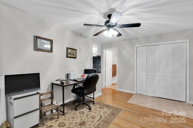 424 N Center Street, Oakboro, NC 28129