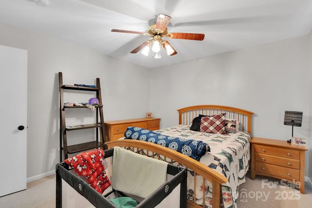 424 N Center Street, Oakboro, NC 28129