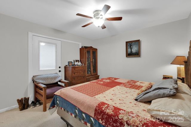 424 N Center Street, Oakboro, NC 28129