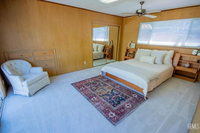 2420 C Street, Bakersfield, CA 93301