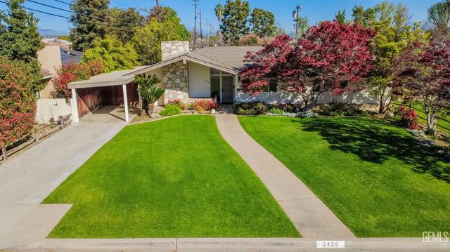 2420 C Street, Bakersfield, CA 93301