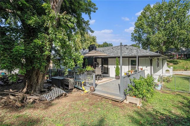 609 Thomas Drive, Platte City, MO 64079