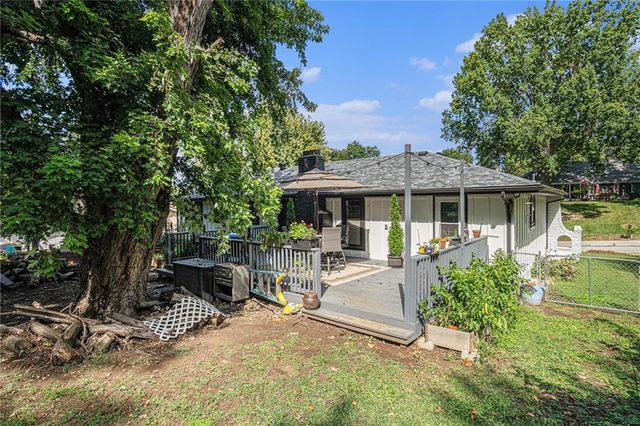 609 Thomas Drive, Platte City, MO 64079