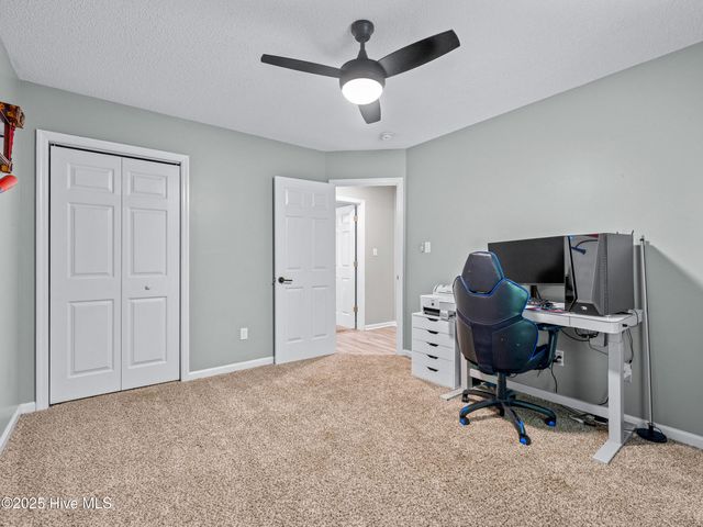 209 Falling Leaf Court, Jacksonville, NC 28540