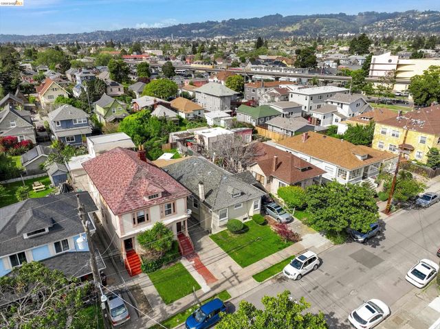 820 52nd St, Oakland, CA 94608