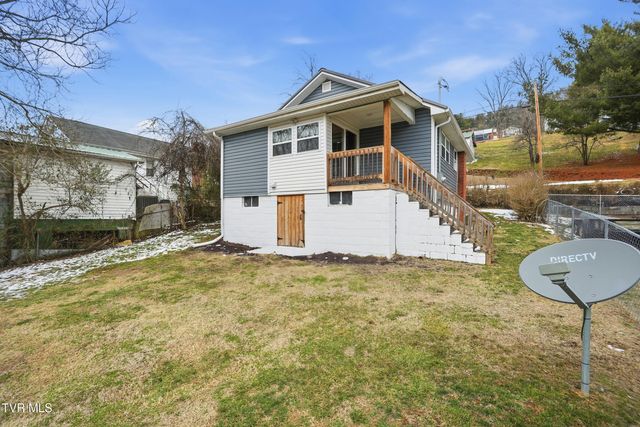 327 West Highland Street, Gate City, VA 24251