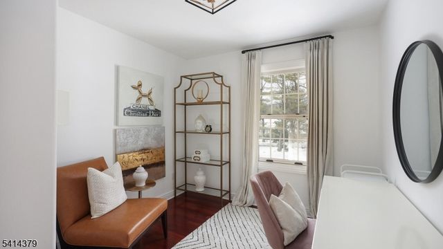 4 Meadow Ln, Roseland Boro, NJ 07068