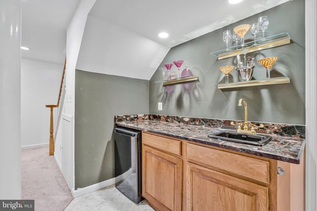 15541 EAGLE TAVERN LN, Centreville, VA 20120