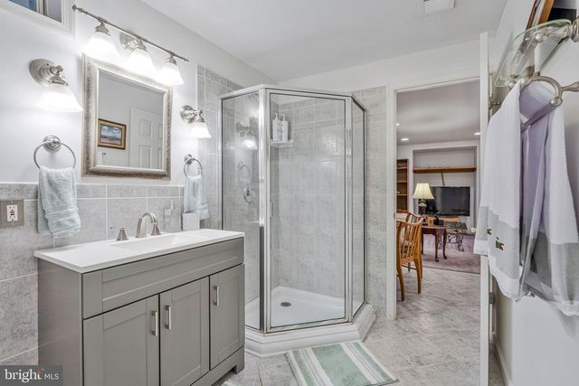15541 EAGLE TAVERN LN, Centreville, VA 20120