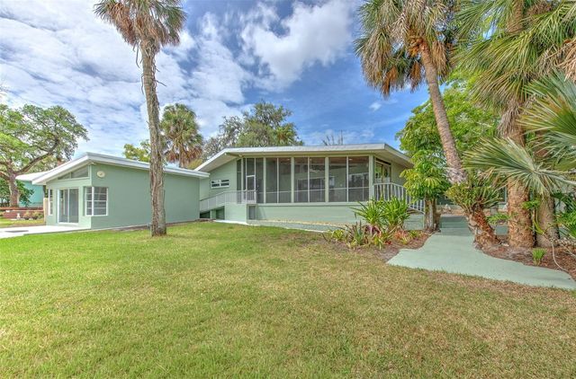 7102 MANDY LANE, New Port Richey, FL 34652