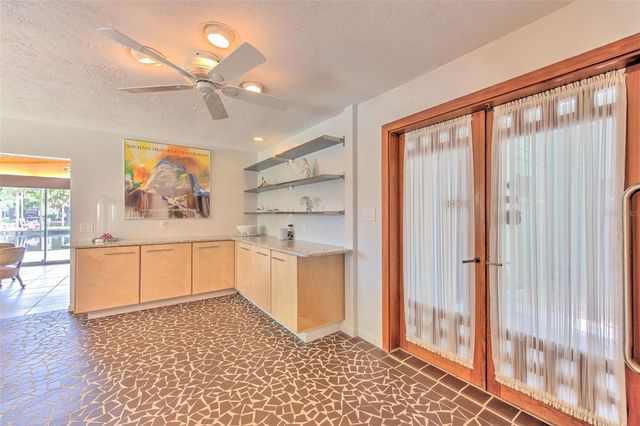 7102 MANDY LANE, New Port Richey, FL 34652