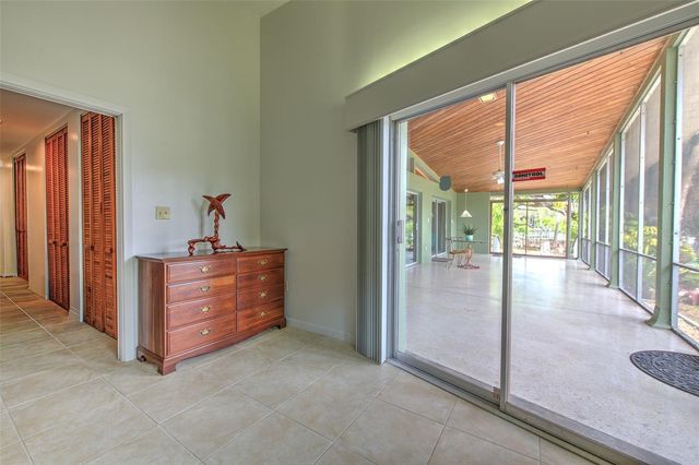7102 MANDY LANE, New Port Richey, FL 34652