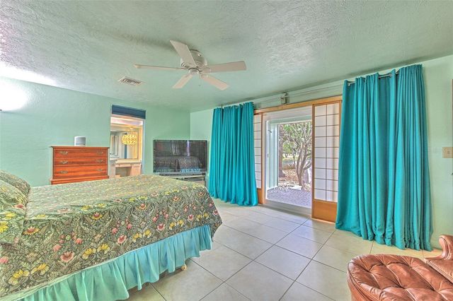 7102 MANDY LANE, New Port Richey, FL 34652