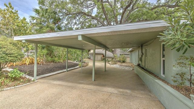 7102 MANDY LANE, New Port Richey, FL 34652