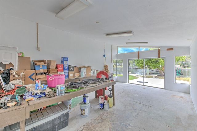 7102 MANDY LANE, New Port Richey, FL 34652