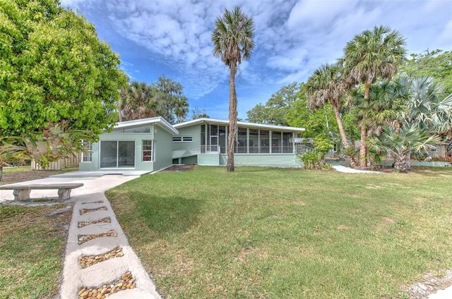 7102 MANDY LANE, New Port Richey, FL 34652