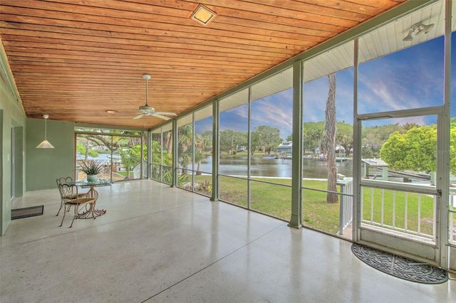 7102 MANDY LANE, New Port Richey, FL 34652