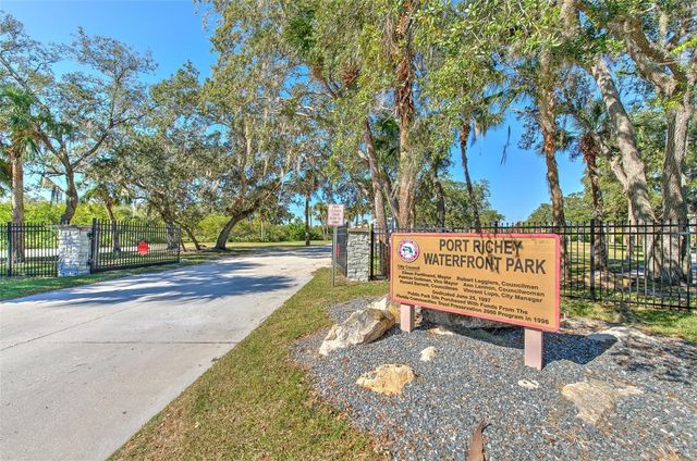 7102 MANDY LANE, New Port Richey, FL 34652
