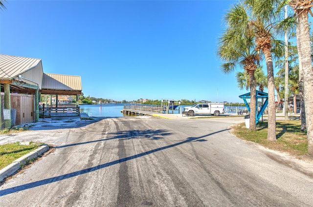 7102 MANDY LANE, New Port Richey, FL 34652