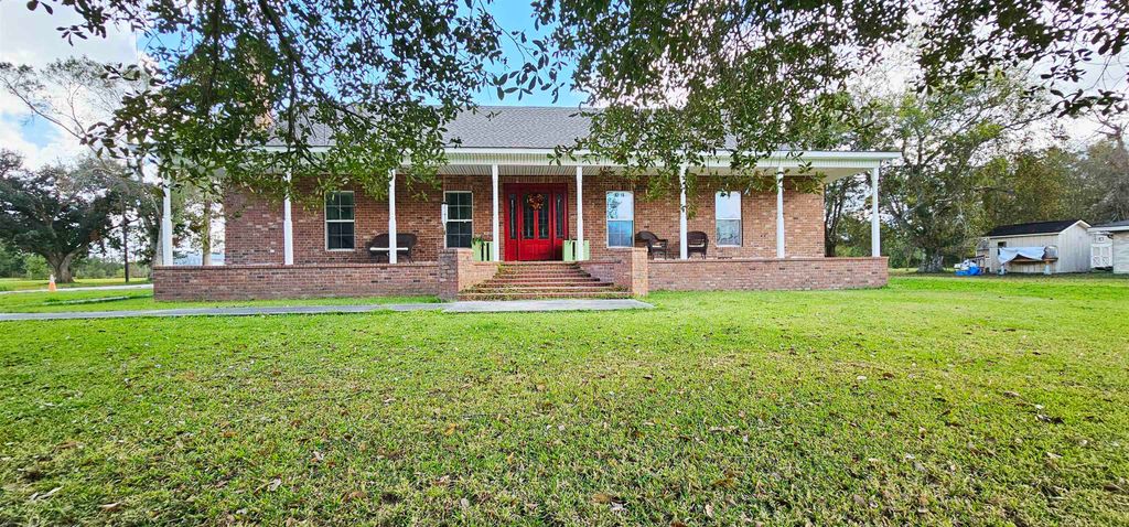 126 Main Project Road, Schriever, LA 70395